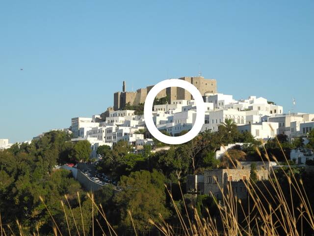 19th Century living in the heart of Chora- Patmos gallery image 2