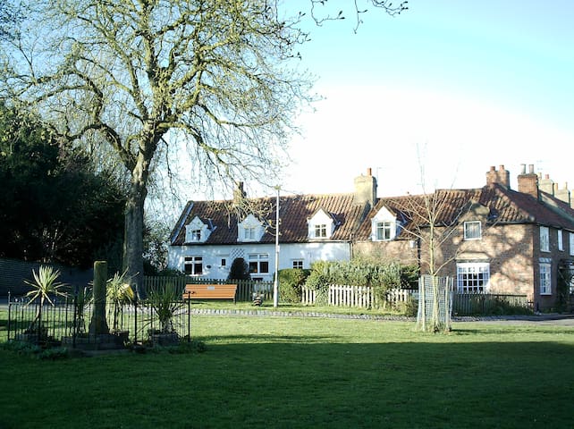 Airbnb Yarm Holiday Rentals Places To Stay England