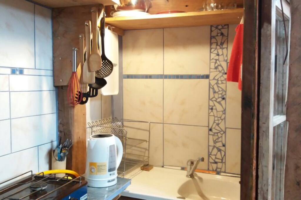 individual kitchen