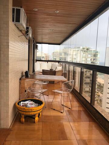 Apartamento espetacular de frente para o mar gallery image 5