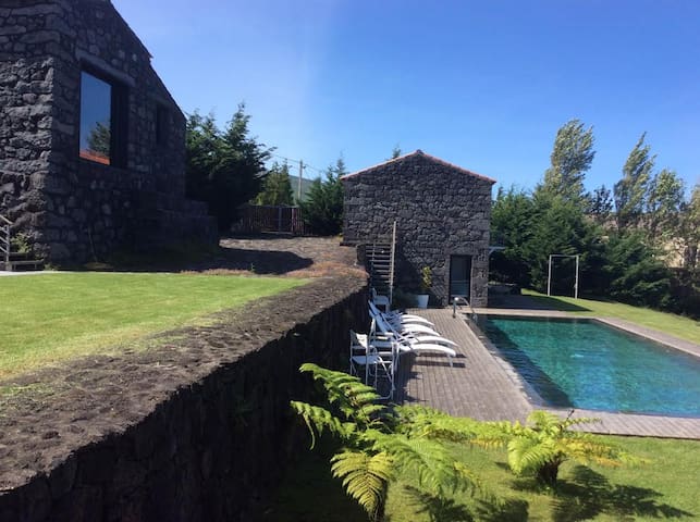 Dream Home & Sea View Pool - Casa da Vista Azul