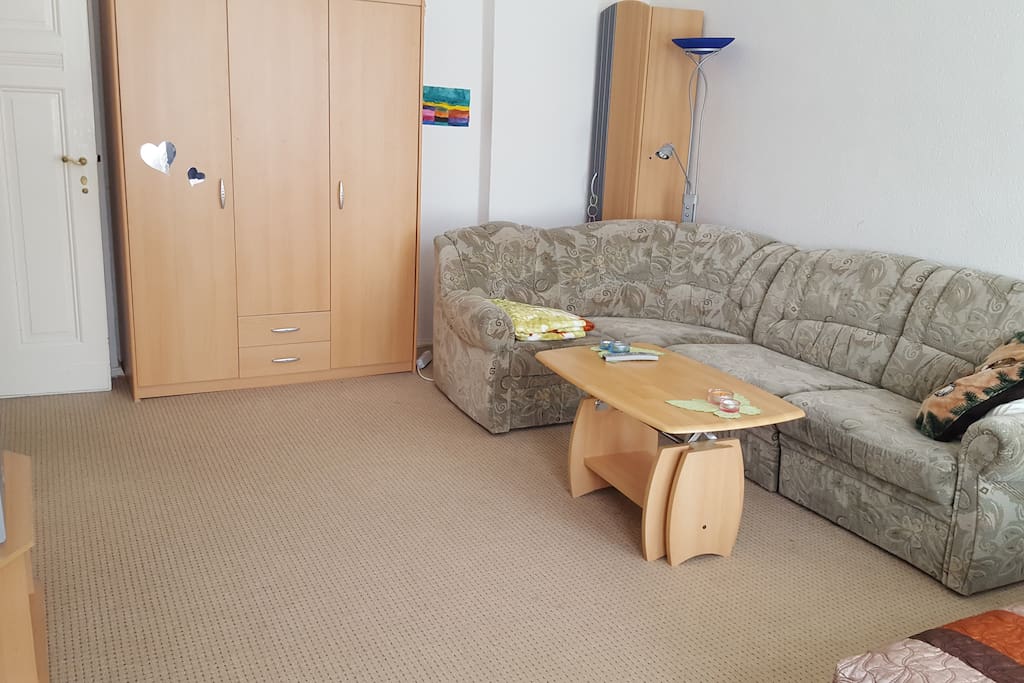 Wohn- / Schlafzimmer (Schlafmöglichkeit für 4)