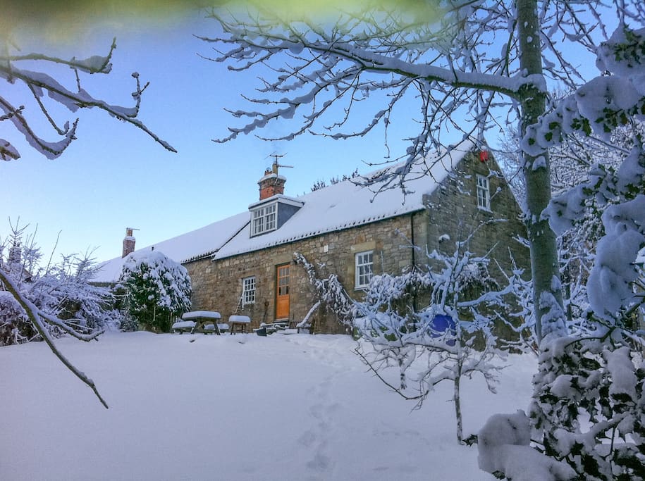 Fenwick Cottage Winter