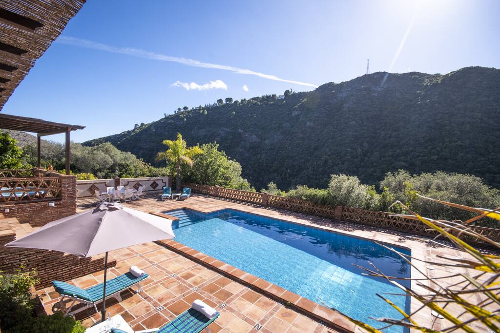 Cubo's Hacienda El Alamo - Huisjes te Huur in Coín, Málaga ...