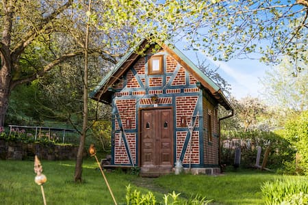 Schlafplätze auf dem Lande, Backhaus, Homestay