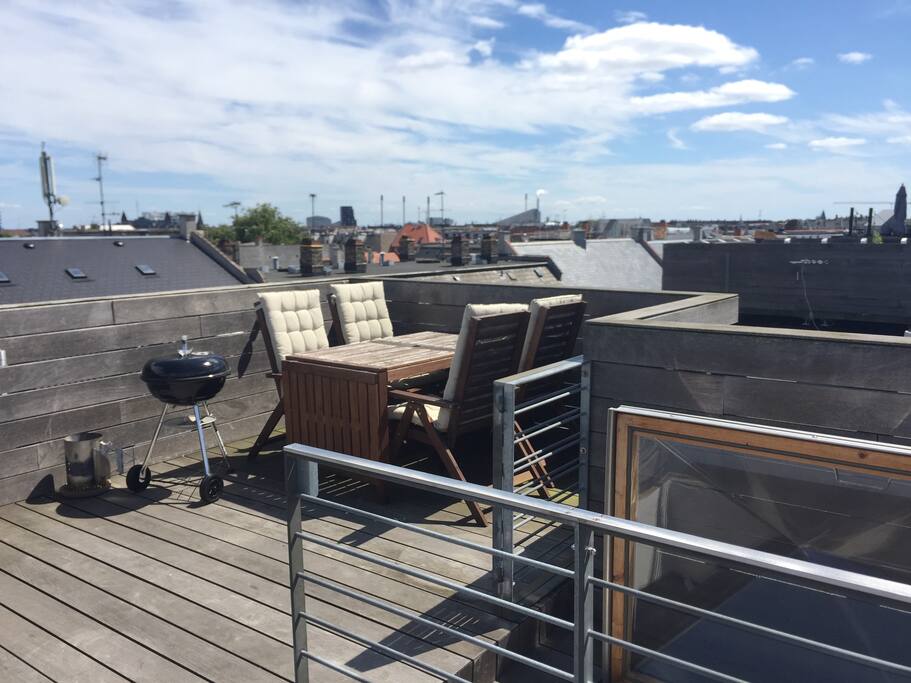 Private rooftop terrace