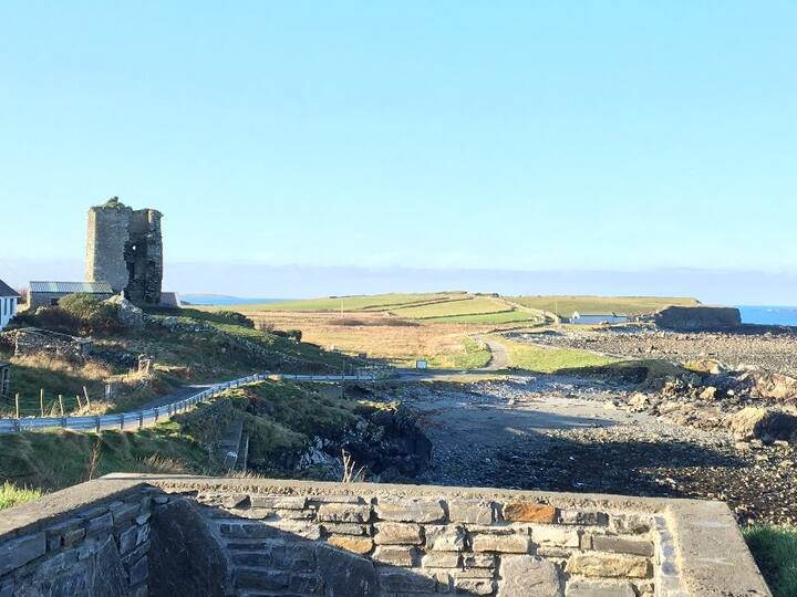 Tullycross Thatched Cottages Arrendamentos de férias e casas County