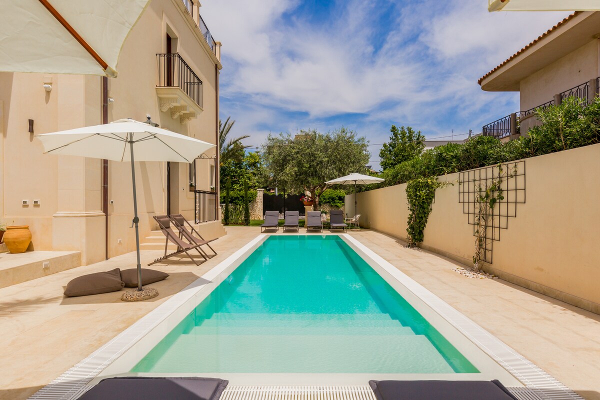 maillot de bain 2 pièces shorty