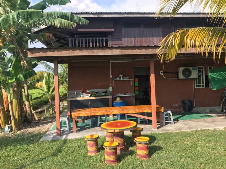 D Paddy Field Chalet Tanjung Karang Chalets For Rent In Tanjong Karang Selangor Malaysia