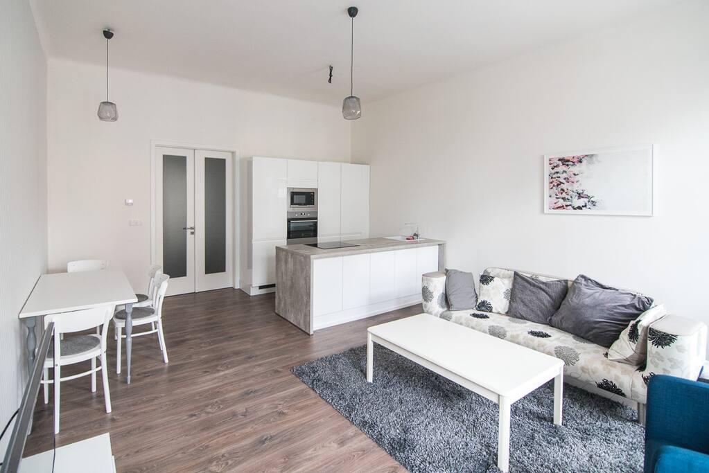 Spacious and light living room