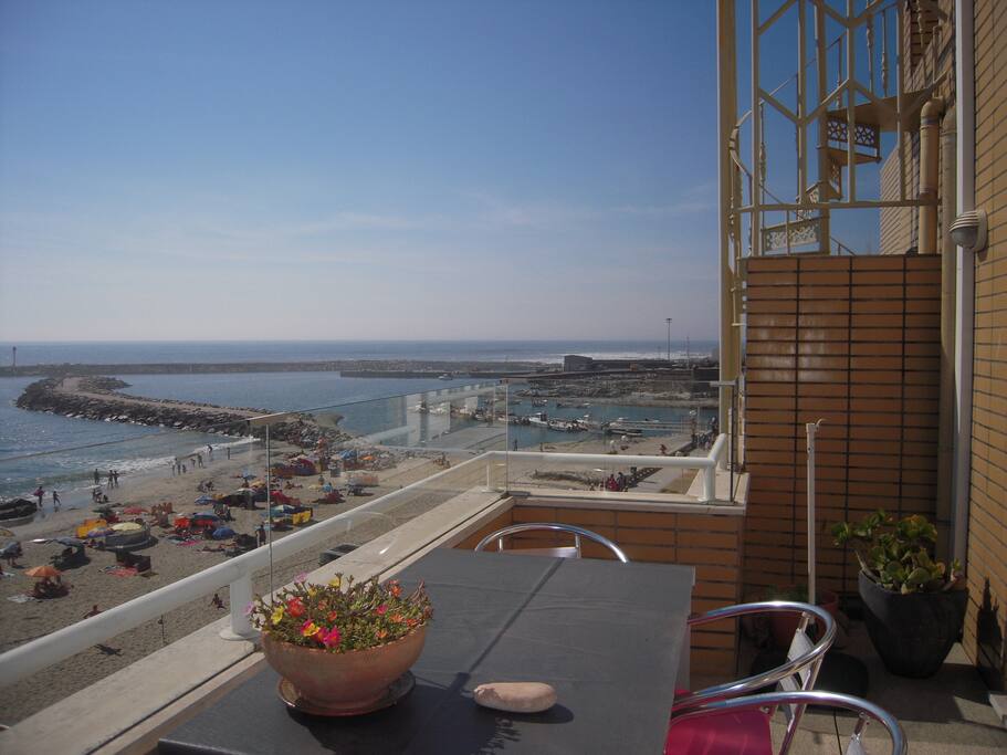 Vue sur le port de peche