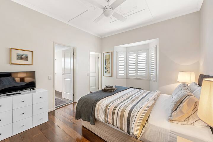 Modern Twist + Old World Charm ~ 3Bed/2Bath/2Car gallery image 3