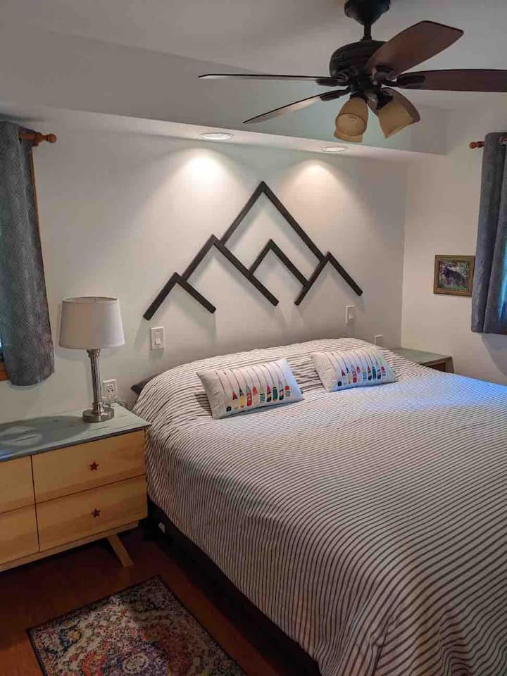 Dormitorio de tamaño king 