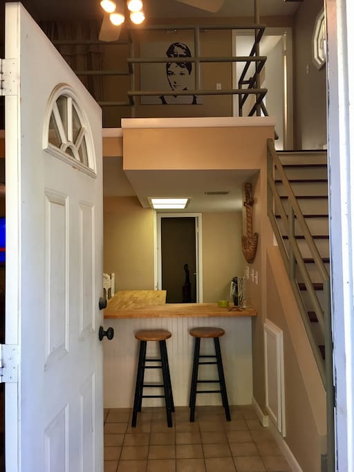 Cottage Entry