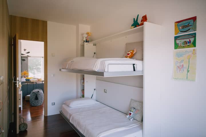 chambre 3 avec lits superposés