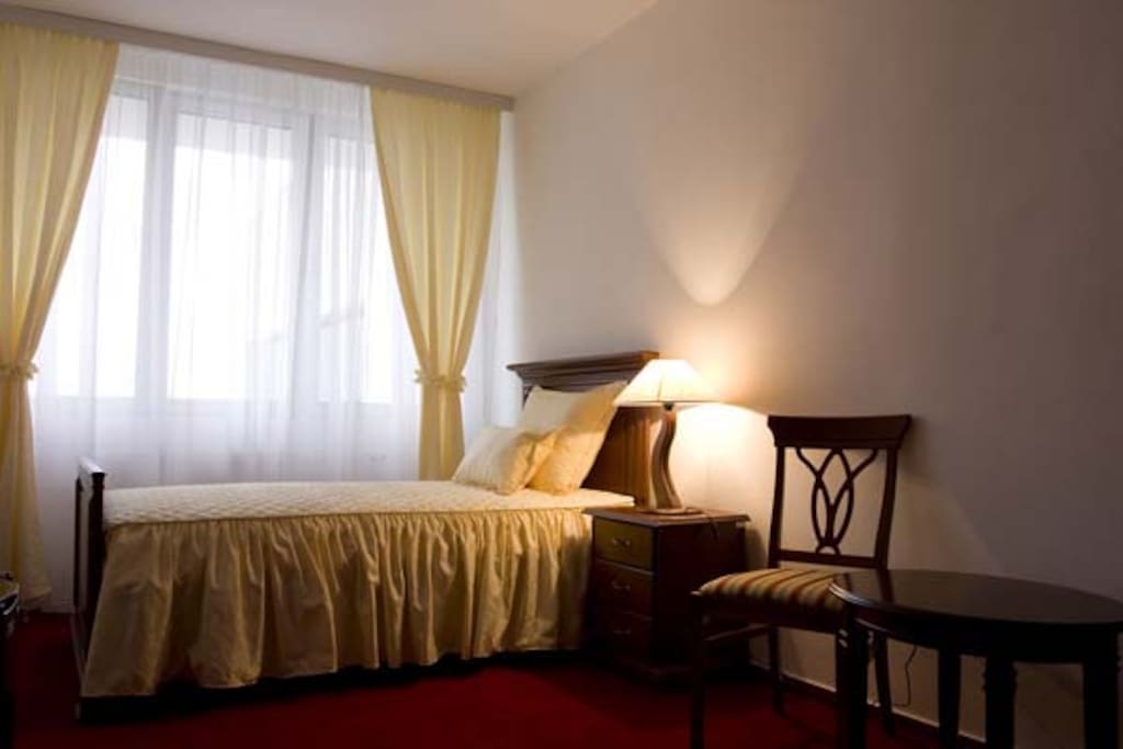 Hotel San_single bed_room