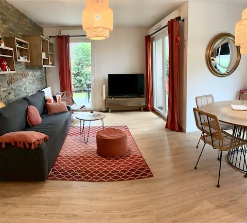 Top Airbnb: Disneyland * 6 pers *Jardin *2 parkings gratuits à Montévrain
