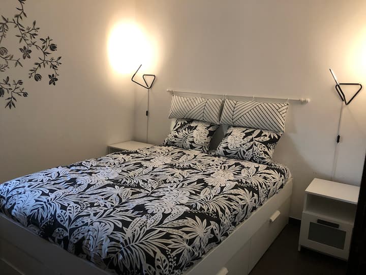 1号卧室（双人床）