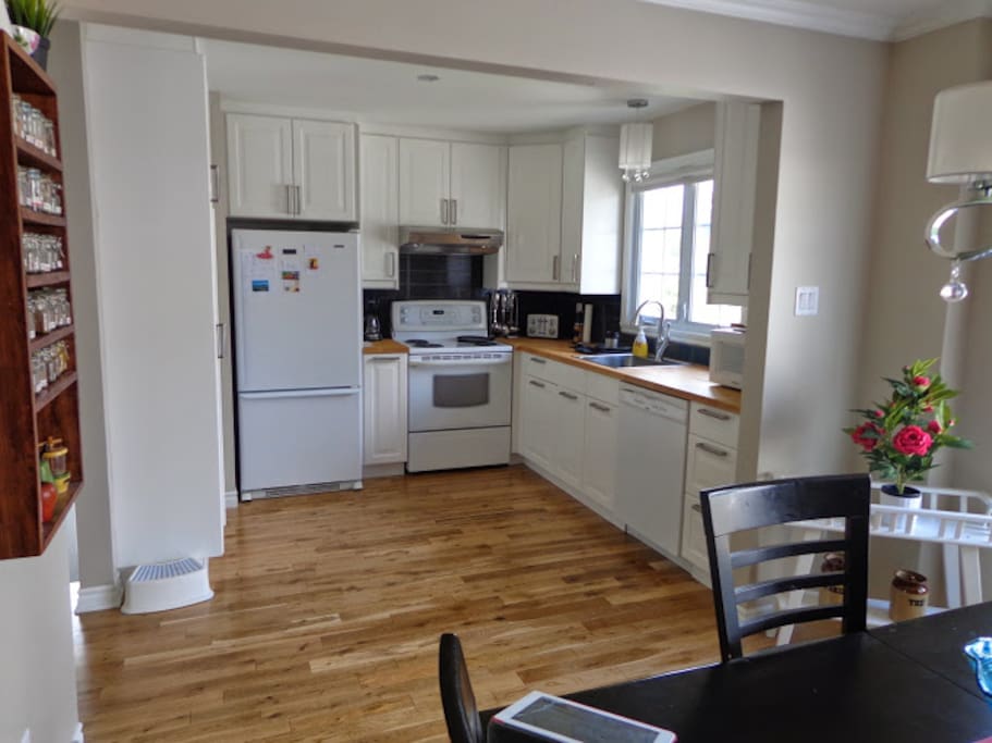 1st floor: kitchen
Cuisine - RDC