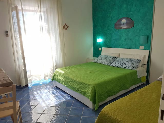 Centro Storico con Terazza&Cucina 2min a porto