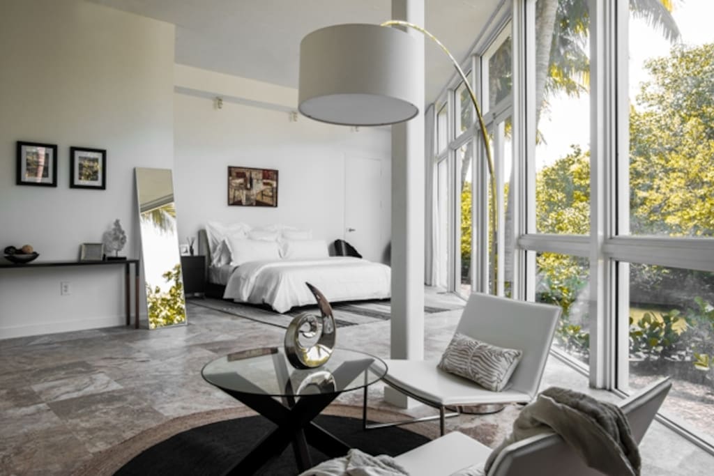 4 STORY TOWNHOME SOUTH BEACH 4BED Houses for Rent in Miami Beach