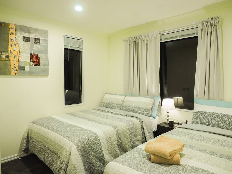 Room 4 (cont)