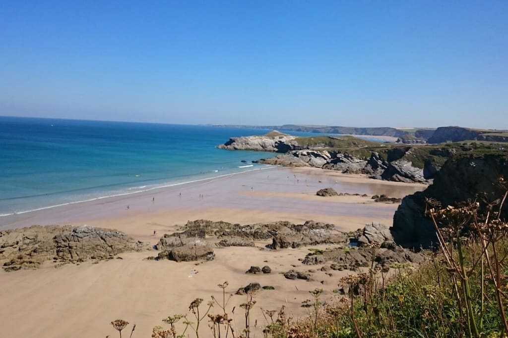 Lusty Glaze beach
