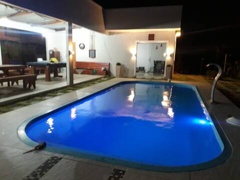sitiocompiscina and field with 2 bedrooms p12 people.
