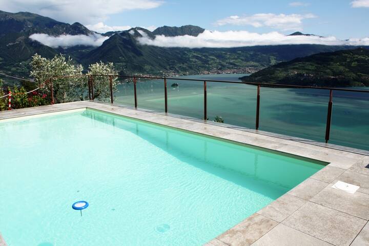 "Il Pentagramma" House