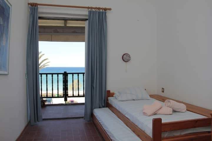 Dormitorio con dos camas