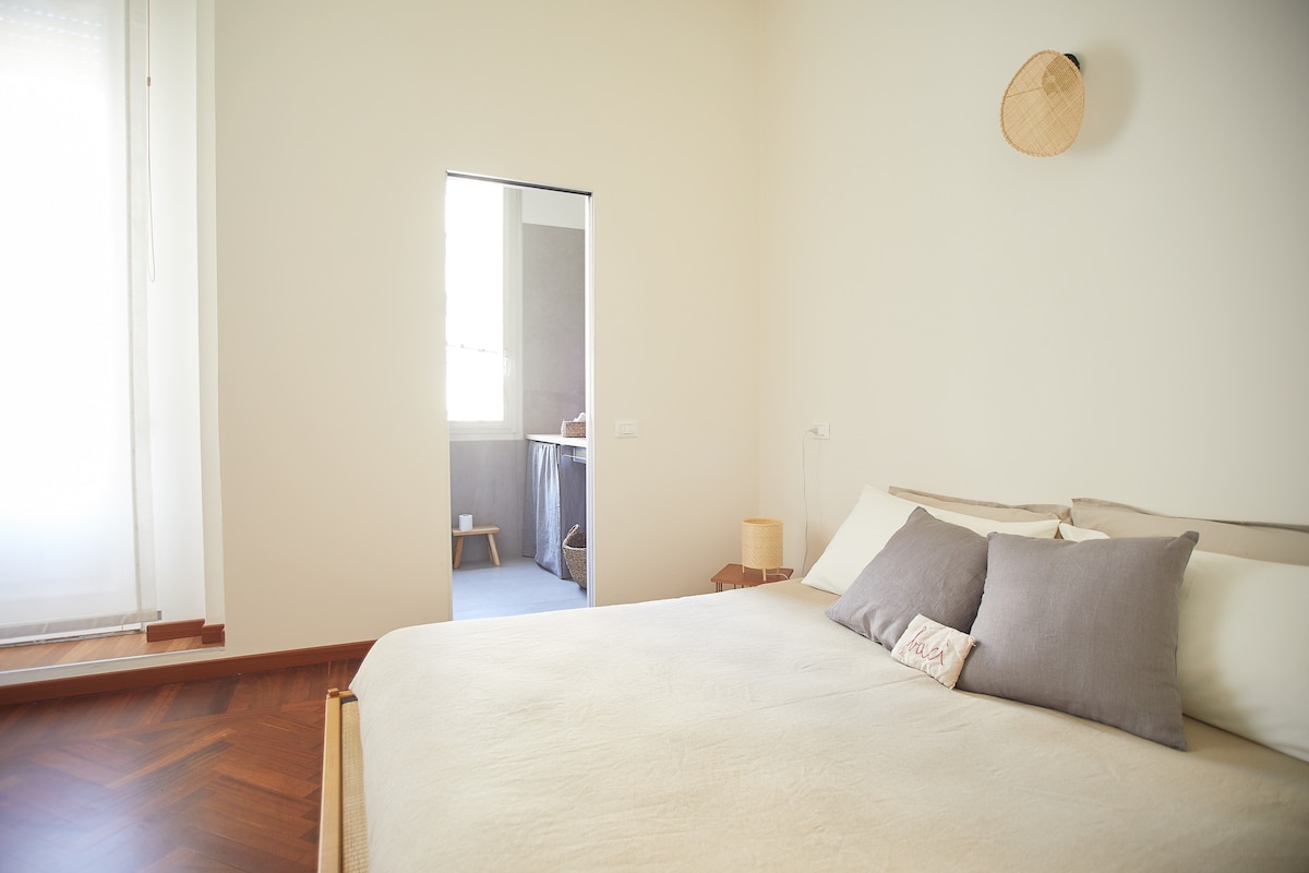 Dvokrevetna soba s kupaonicom i terasom