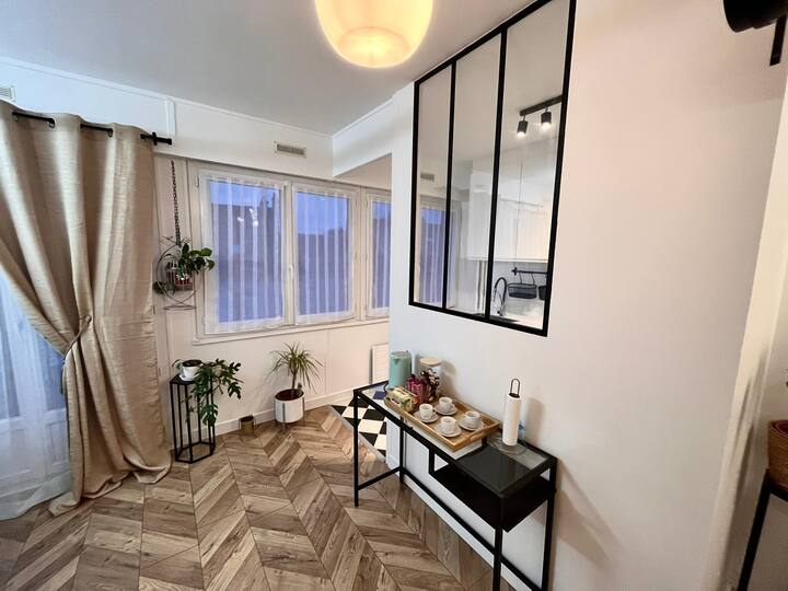 10 Best Airbnb Vacation Rentals In Melun, France Updated 2024 Trip101