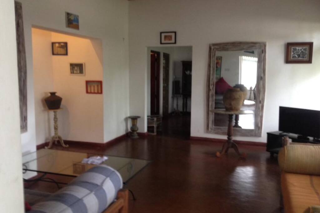 Big chilled out living room for hanging loose