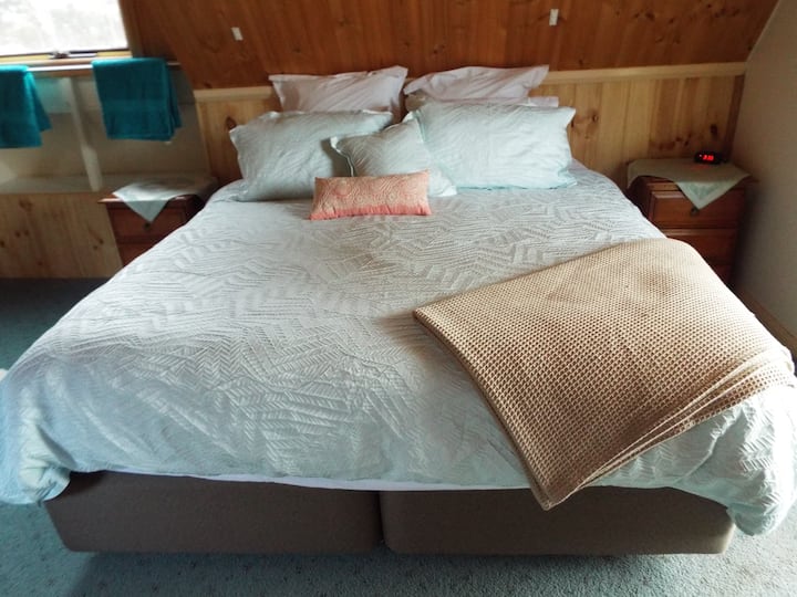 Comfortable king bed