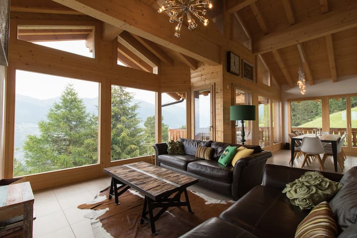 Luxury 5* chalet, sauna, hot tub - Verbier region