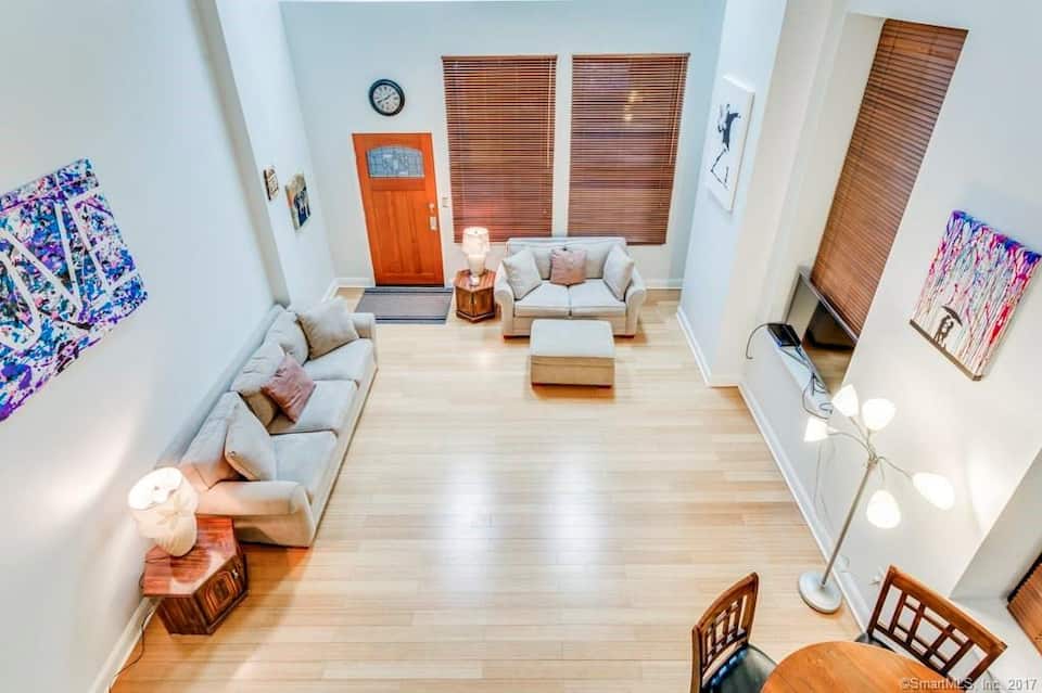 Full loft apartment near Omni Hotel — photo 1