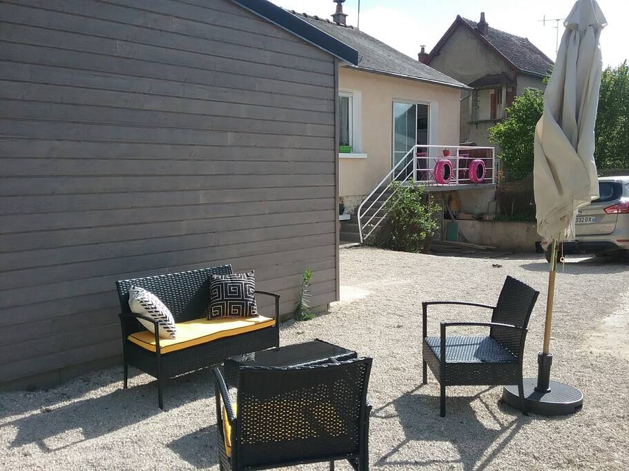 Petit salon de jardin a votre usage exclusif !