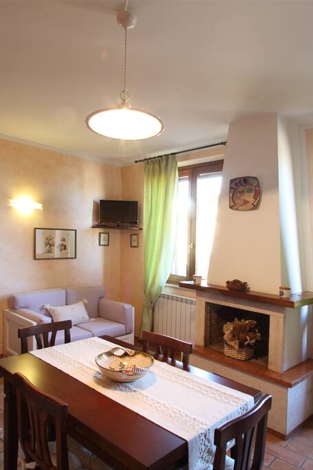 Living Room / Kitchen