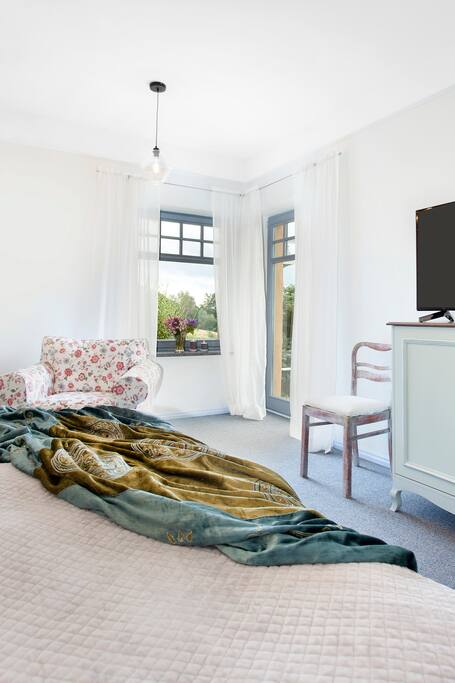 Suite #1 (Haven / Przystań)