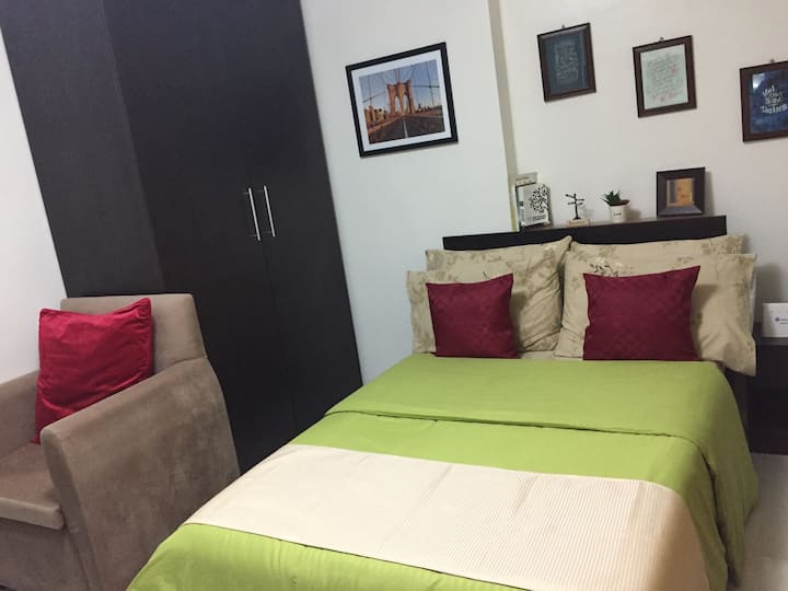 Cozy Place With Balcony Wi-fi & Cabletv - Cebu City