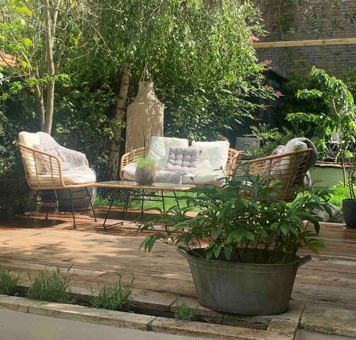 4 storey family town house close to city centre gallery image 2