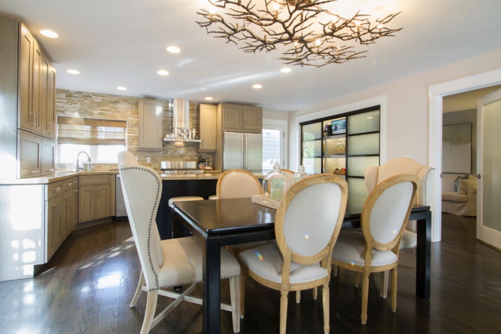 DINING AREA FOR 6
