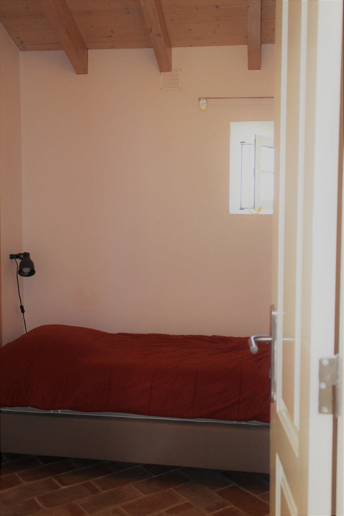 Dormitorio individual en Raminhas