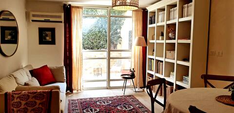 Beautiful two bedroom duplex garden apartment