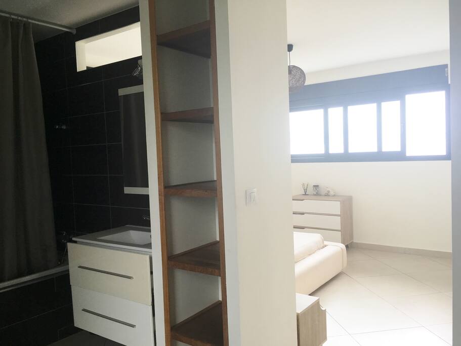 chambre sdb attenante