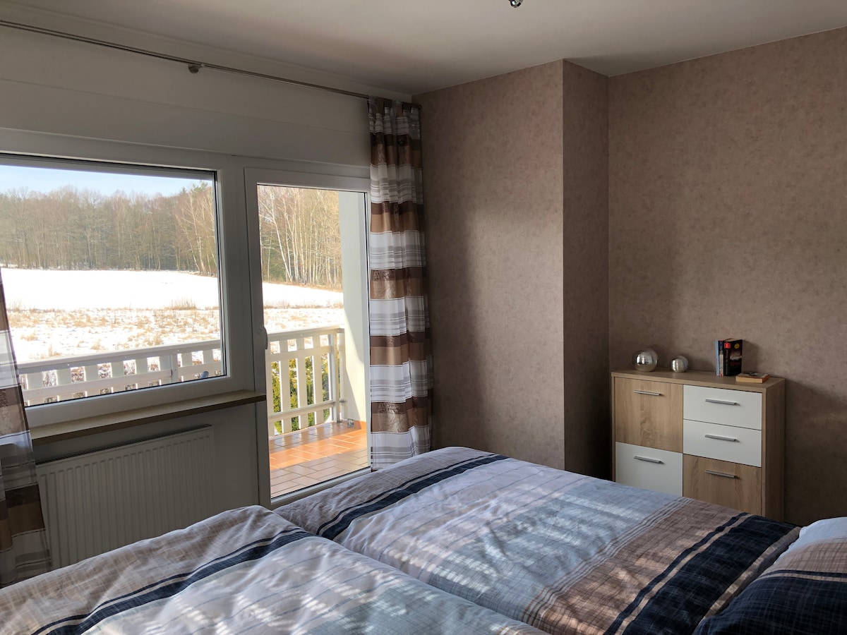 Spálňa s balkónom