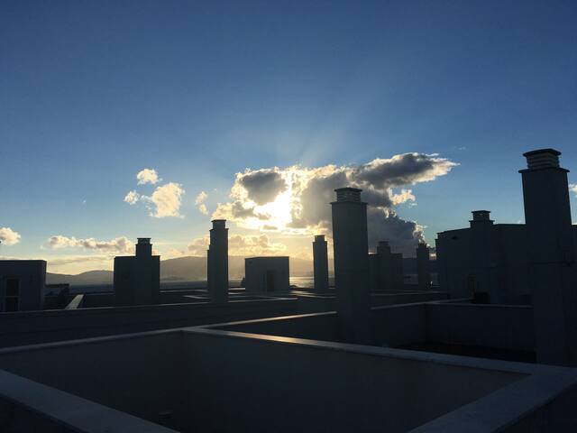 Amazing luxury flat with views for Gib visit