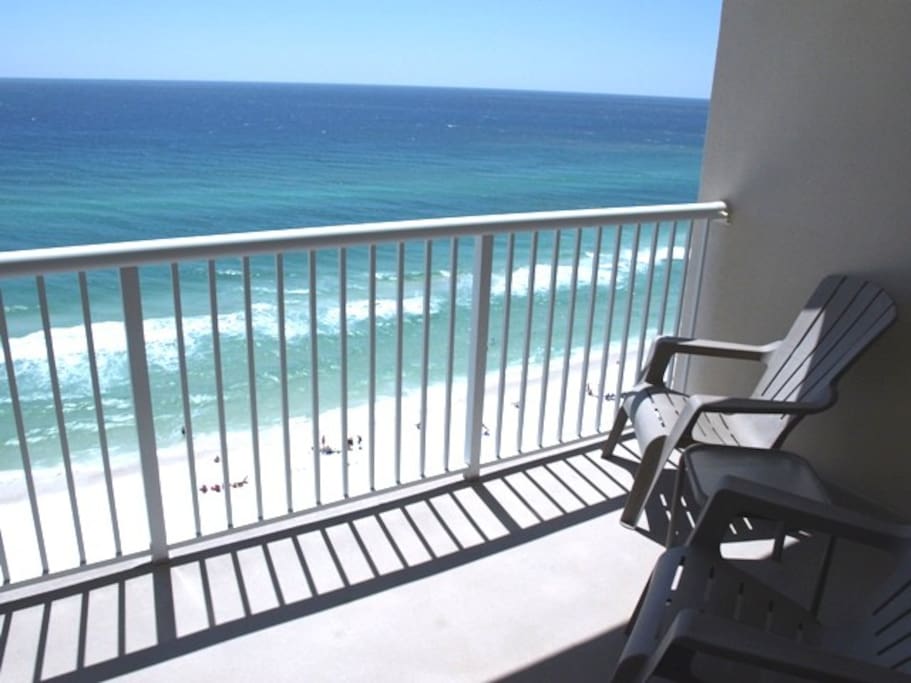 Step out onto the private balcony with stellar oceanfront views!