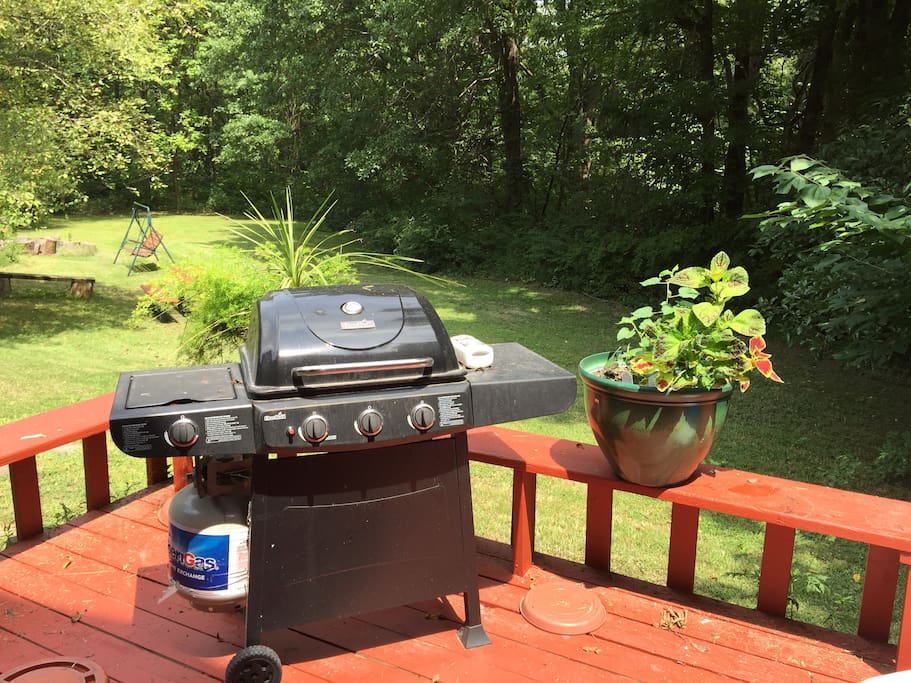 You'll have access to a deck and gas barbecue grill during your stay.