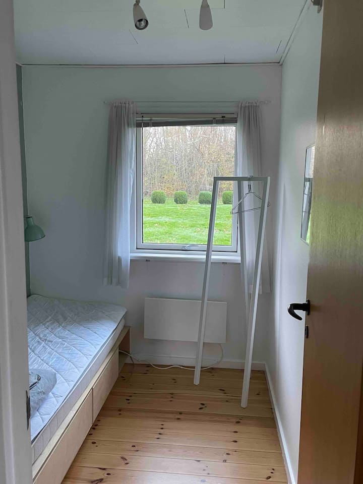 საძინებელი 2